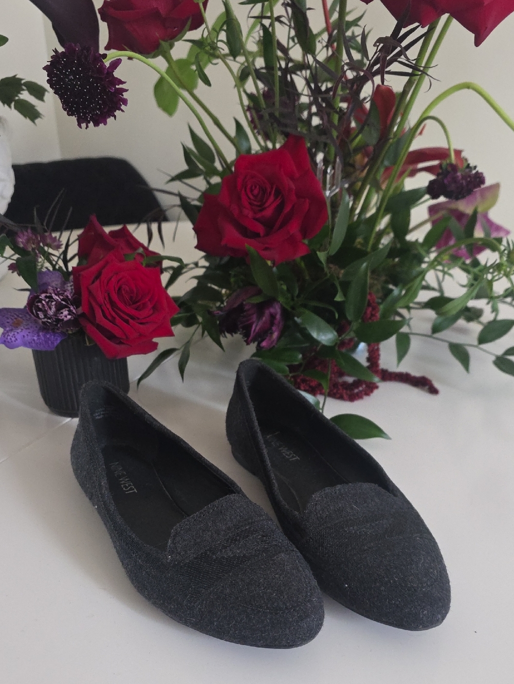 5/25$ Nine West Black Pointed Toe Loafers - Women's Flats